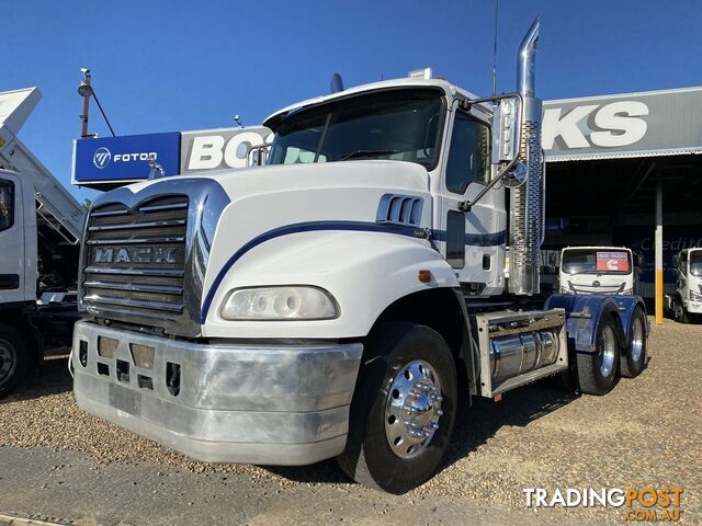 2018 MACK GRANITE   PRIME MOVER