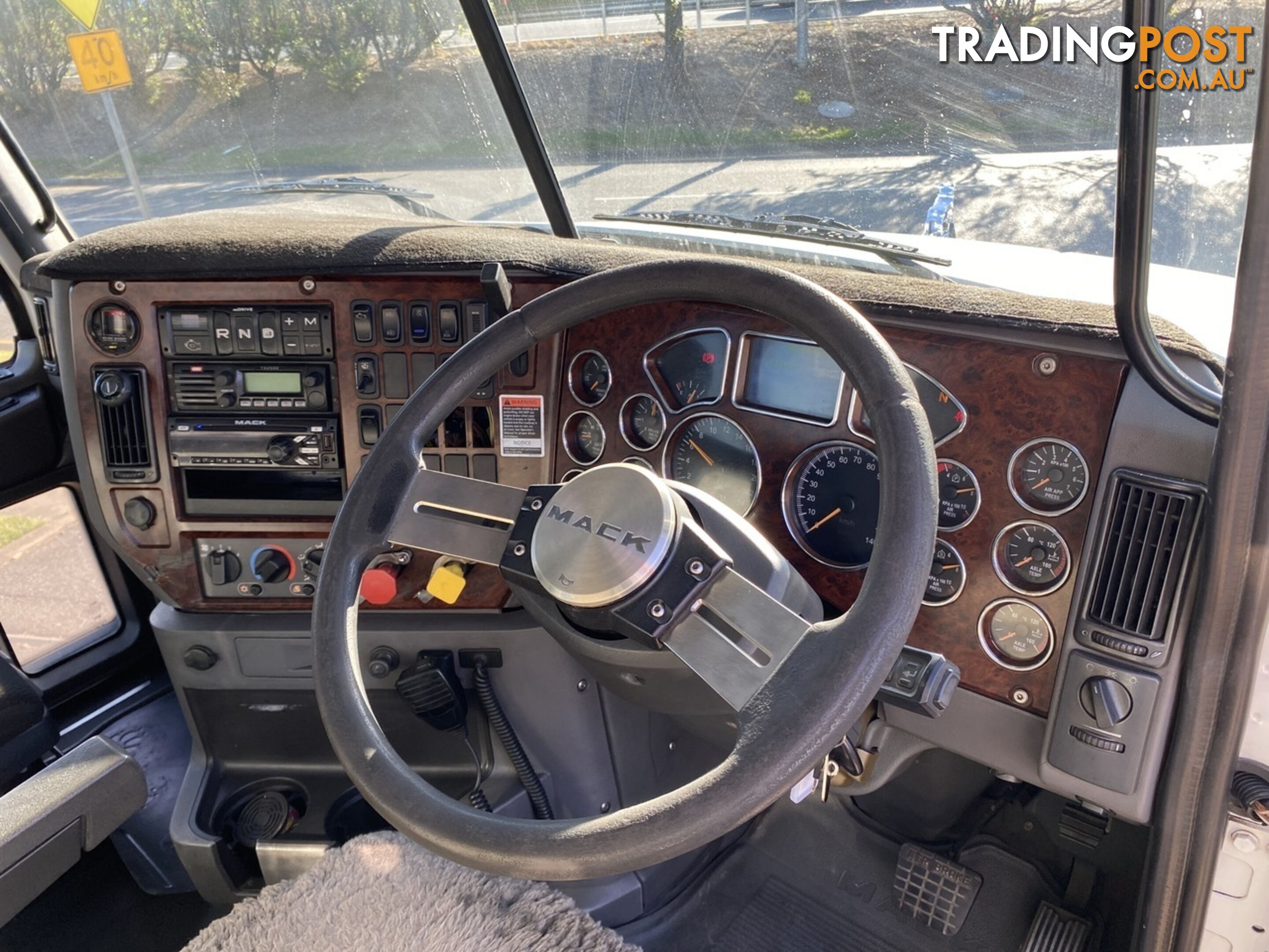 2018 MACK GRANITE   PRIME MOVER