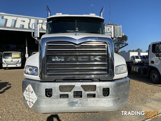 2018 MACK GRANITE   PRIME MOVER