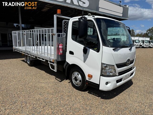 2019 HINO 300 TRAY TRUCK