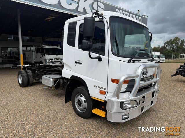 2019 UD CONDOR CAB CHASSIS