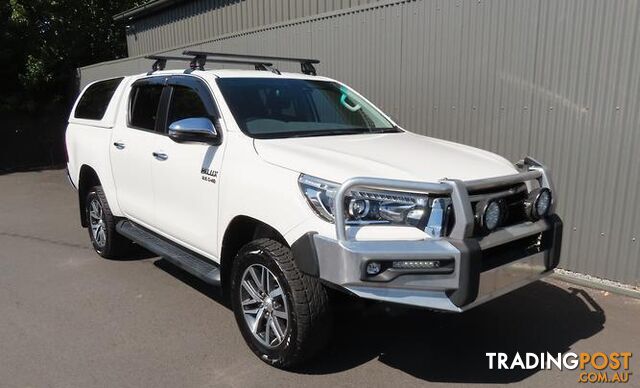 2020 TOYOTA HILUX SR5  UTE