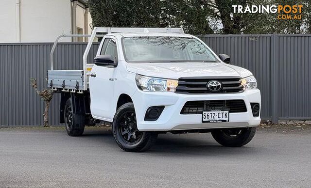2023 TOYOTA HILUX WORKMATE VEHICLE-INVENTORY CAB CHASSIS