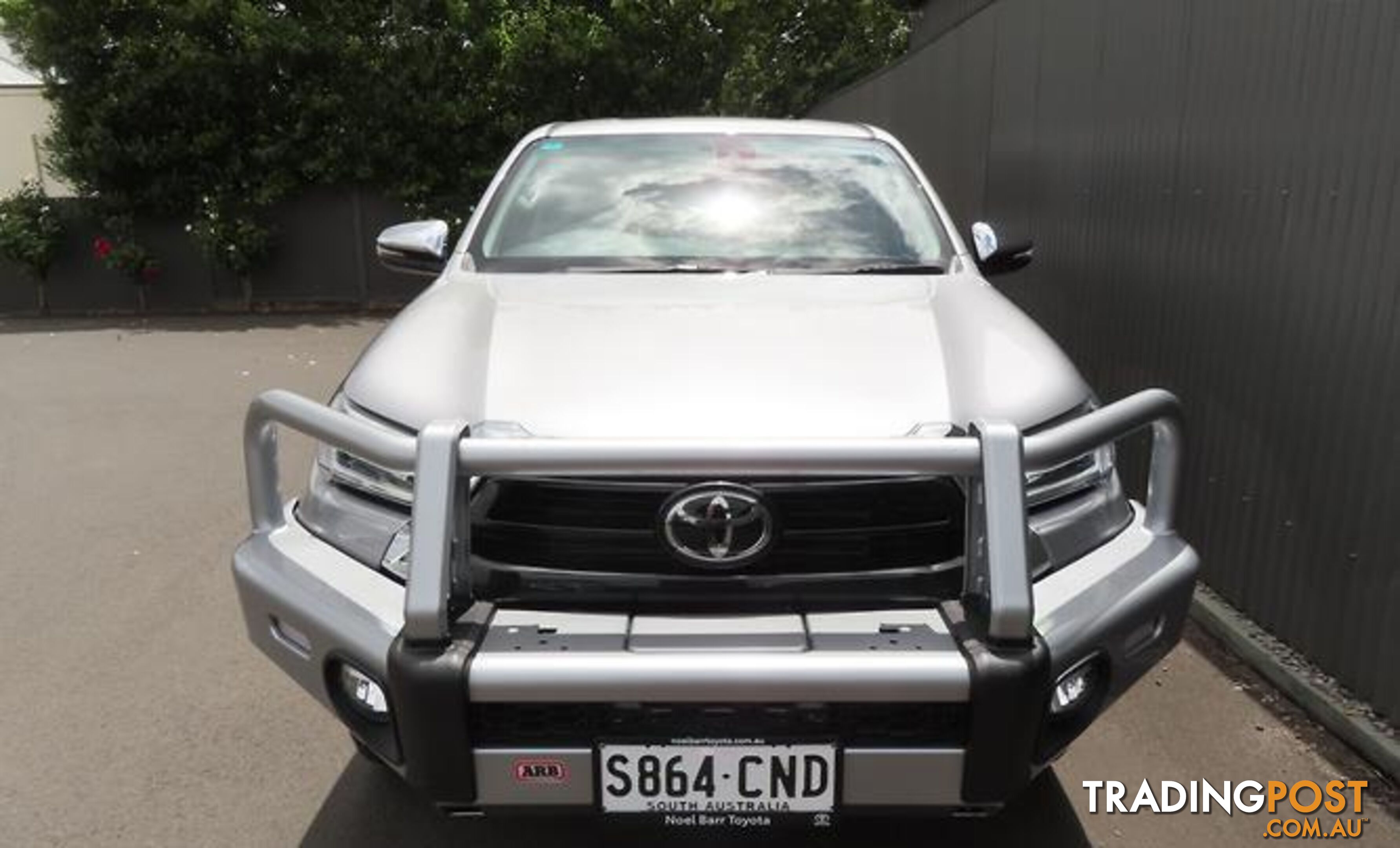 2021 TOYOTA HILUX SR5  UTE