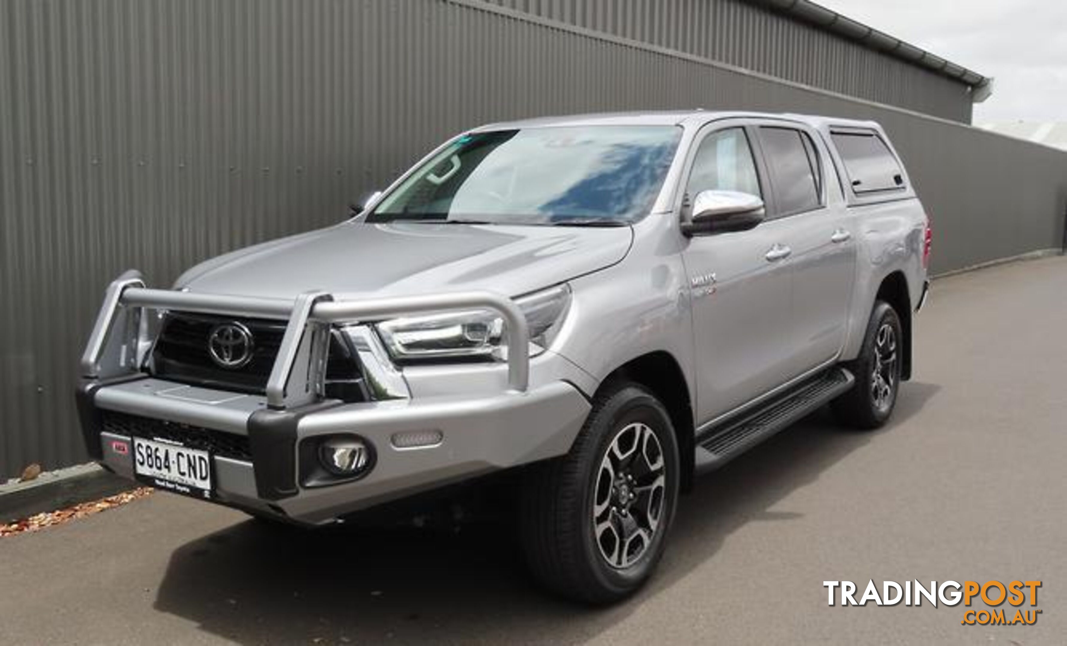 2021 TOYOTA HILUX SR5  UTE