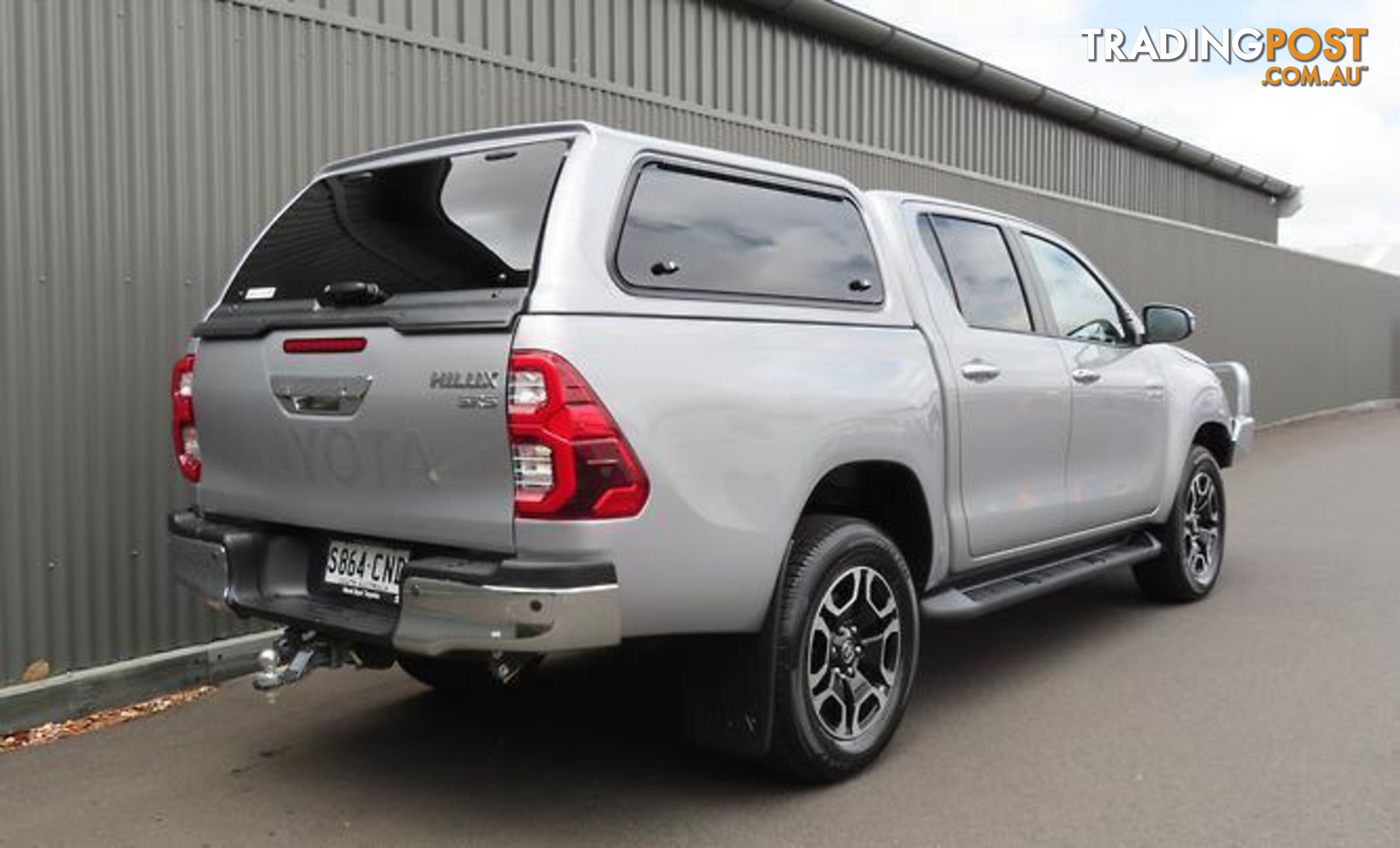 2021 TOYOTA HILUX SR5  UTE