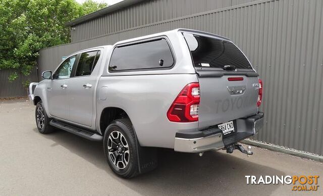 2021 TOYOTA HILUX SR5  UTE