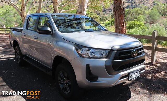 2021 TOYOTA HILUX SR  UTE