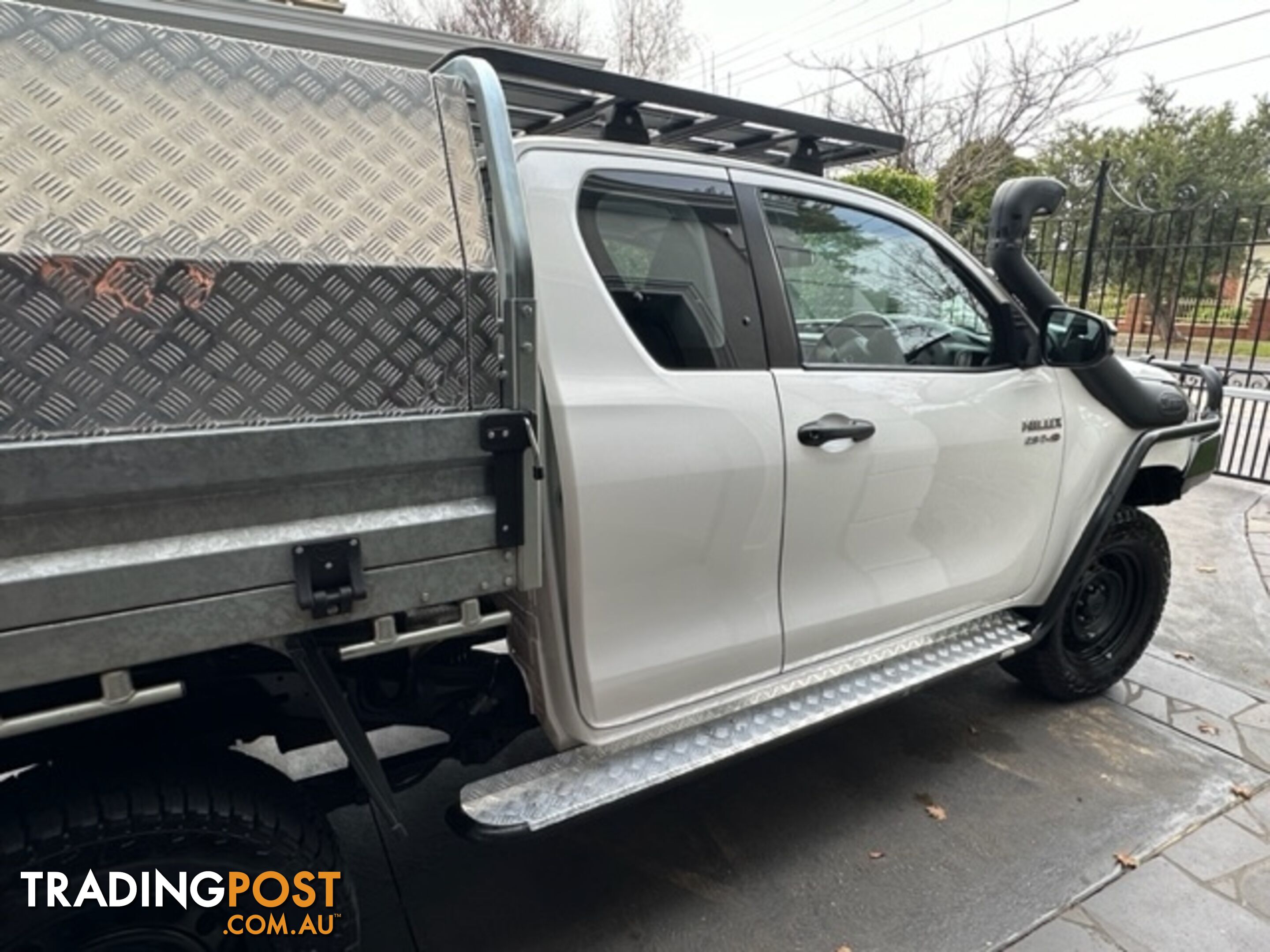 2021 Toyota Hilux SR extra cab 2.8 D- 4D turbo diesel