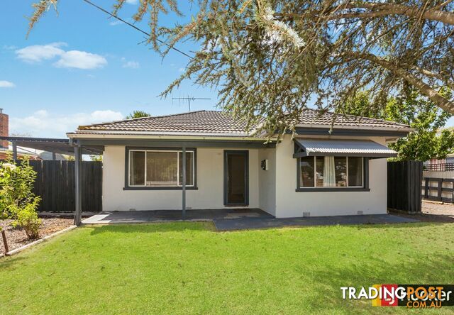 18 Sutherland Street KILMORE VIC 3764