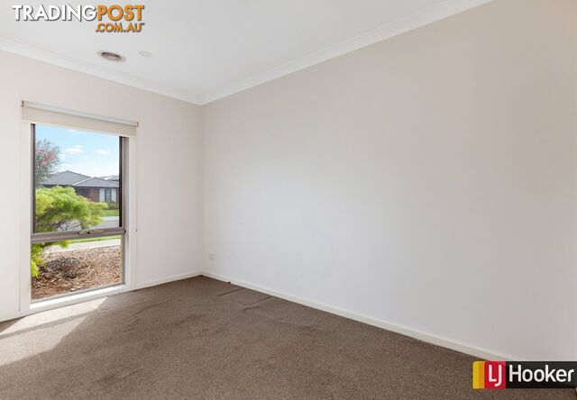 11 Rialto Close WALLAN VIC 3756