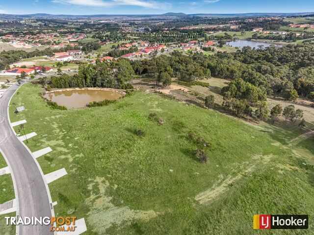 55 Lucca Way HIDDEN VALLEY VIC 3756