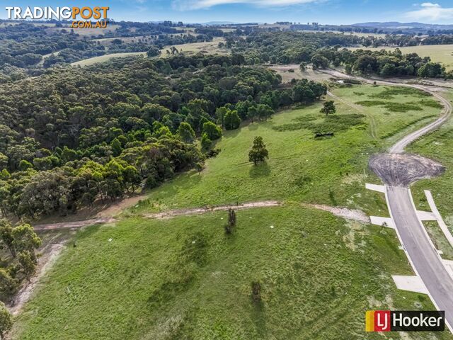 55 Lucca Way HIDDEN VALLEY VIC 3756