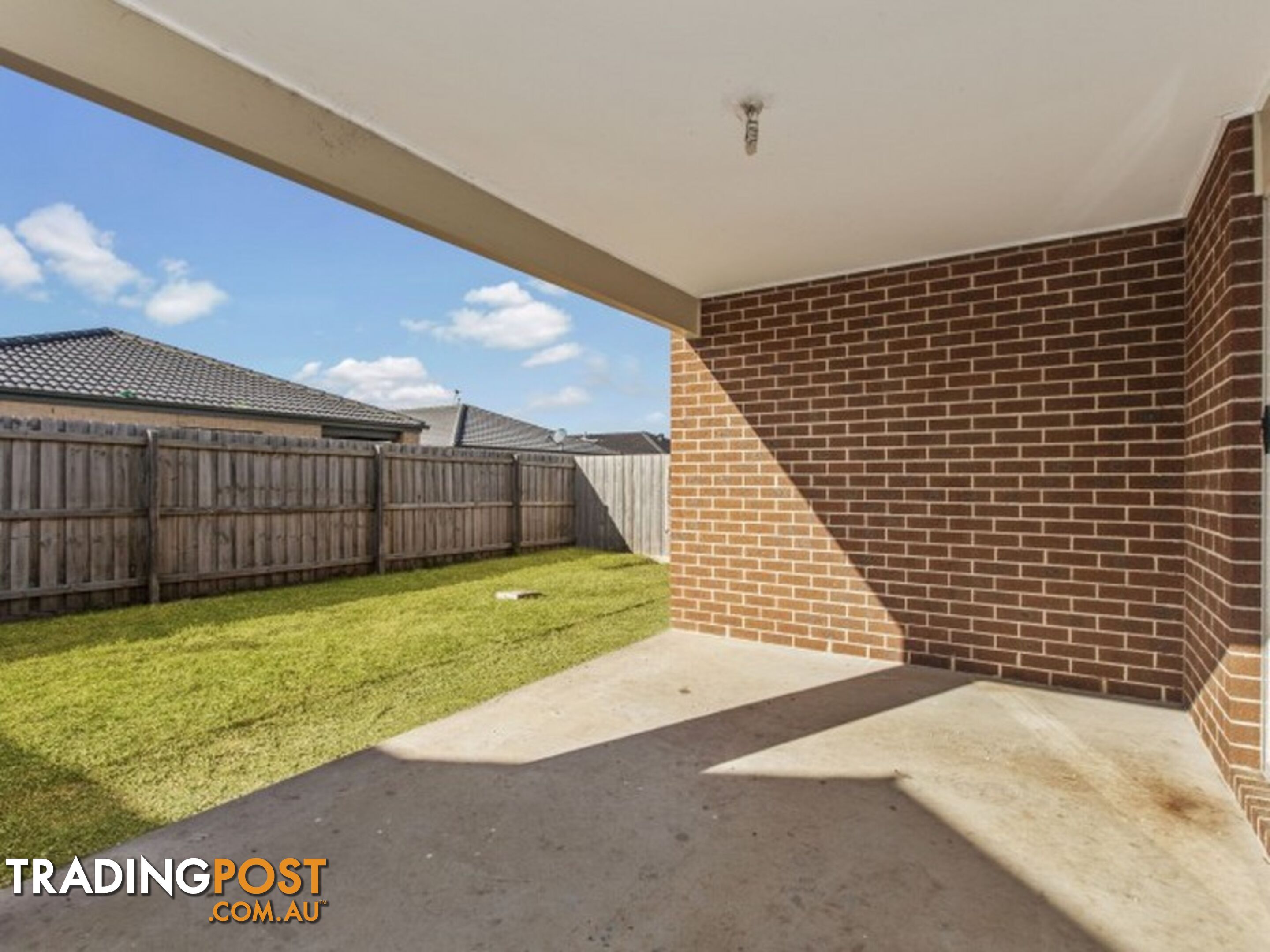 16 Watergum Way WALLAN VIC 3756