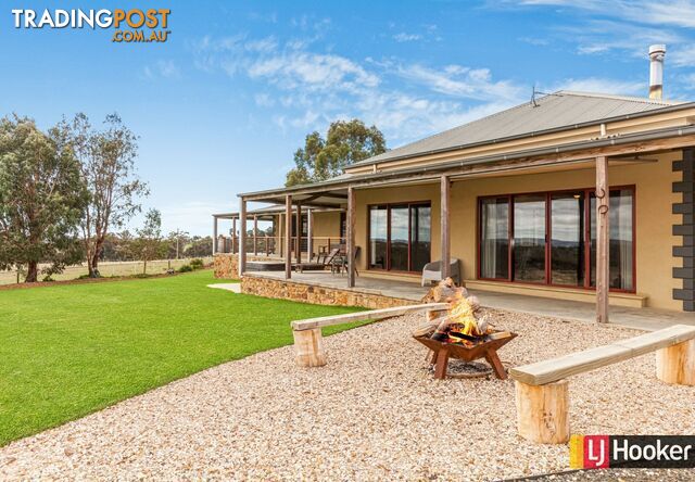 370 Selection Road SUGARLOAF CREEK VIC 3658