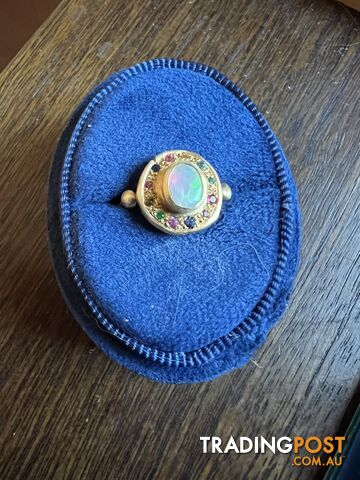 18ct yellow gold Opal and Sapphire Trove Ring - Size N
