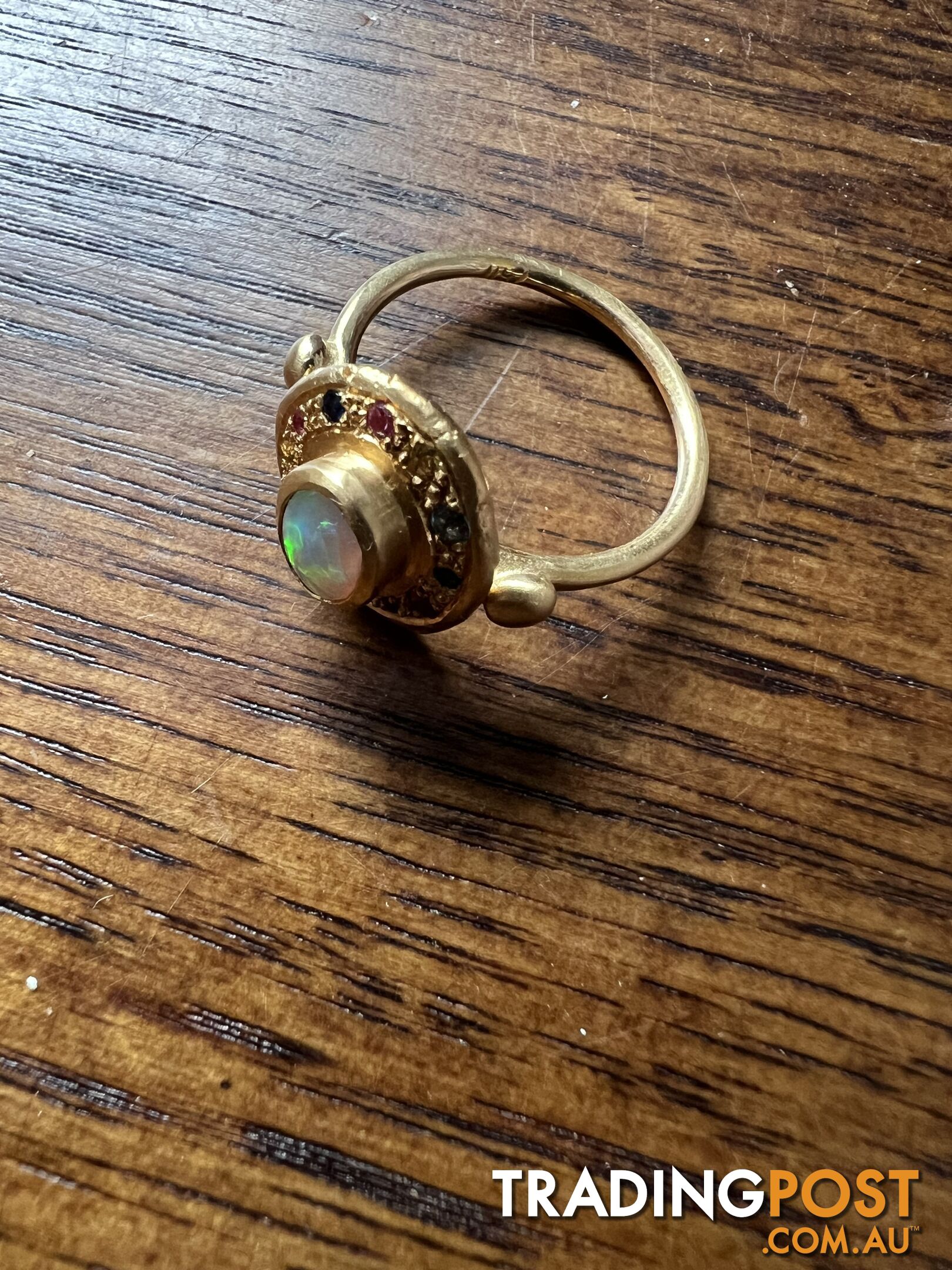 18ct yellow gold Opal and Sapphire Trove Ring - Size N