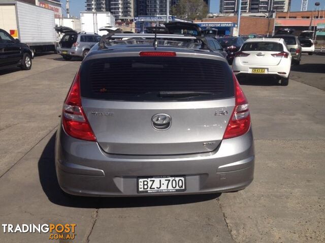 2011  HYUNDAI i30 SX FD MY11 5D HATCHBACK