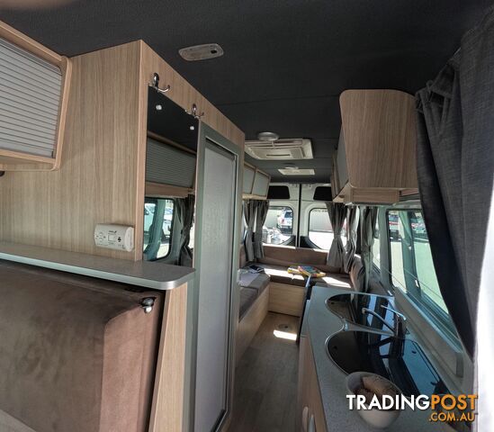 2019 KEA NOMAD MERCEDES-BENZ M700 CAMPERVAN 3 BERTH