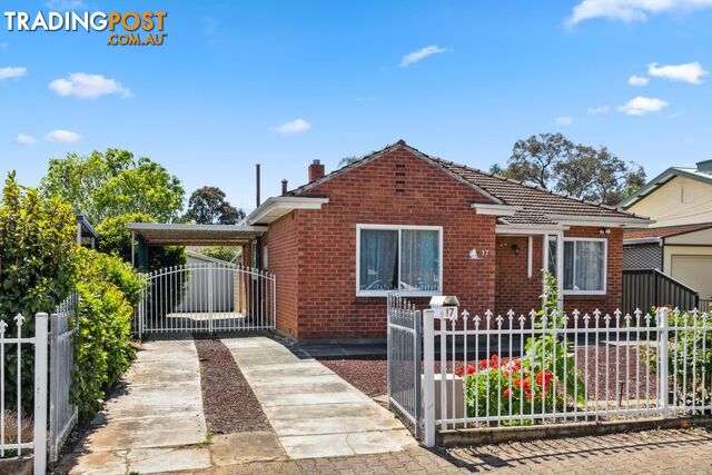 17 Dinwoodie Avenue CLARENCE GARDENS SA 5039