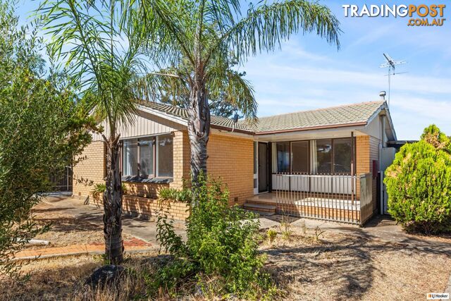 13 Hugh Crescent MORPHETT VALE SA 5162