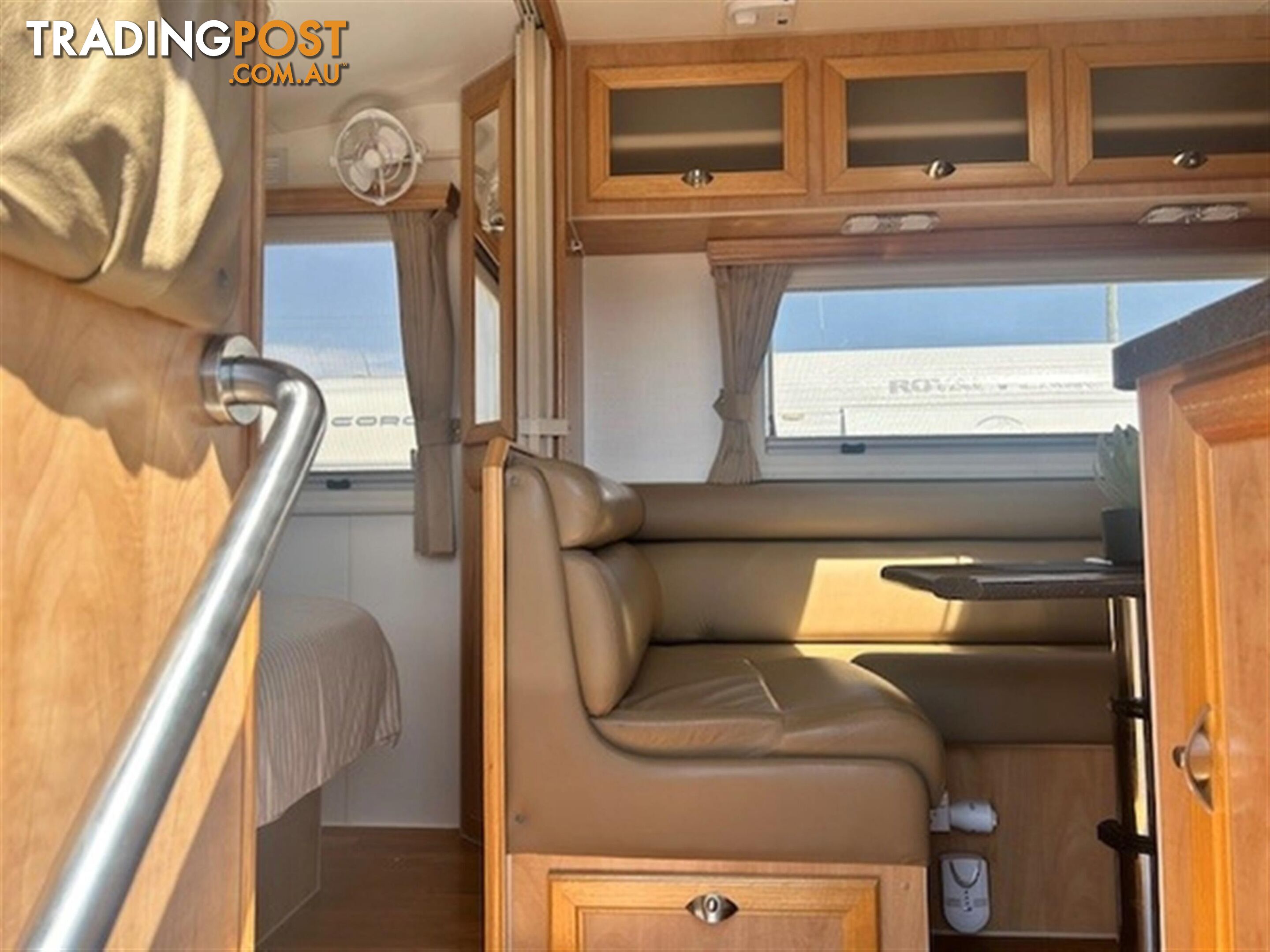 2013 TRAVELLER UTOPIA 22' CARAVAN SEMI OFF ROA 