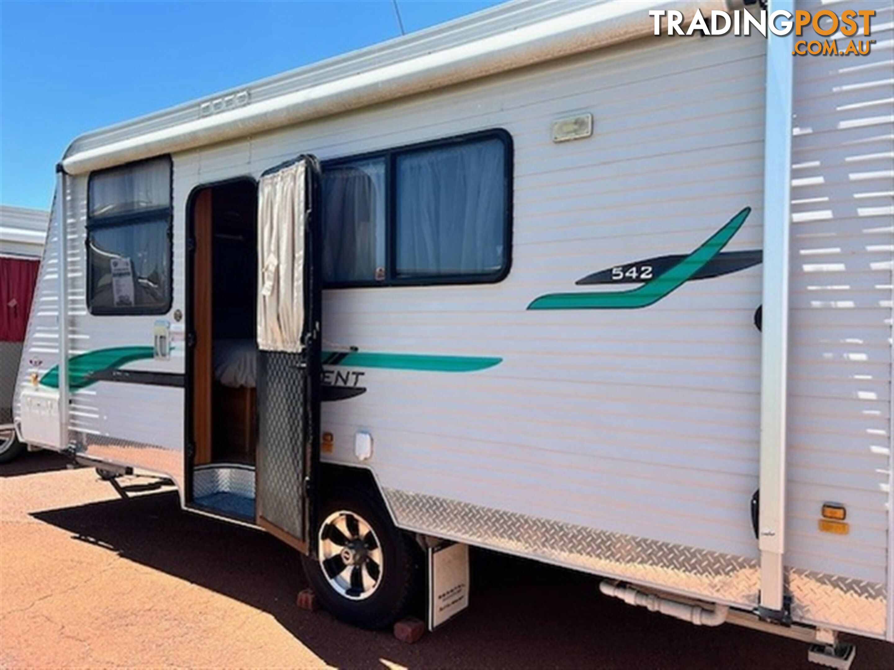 2012 COROMAL ELEMNET CARAVAN B542S 