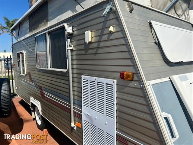 1999 COROMAL SEKA 475 CARAVAN