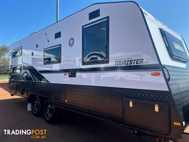 2025 NEWLANDS TOURISTER 675 FAMILY LUXE 2B CLUB CARAVAN - photo 3 of 44