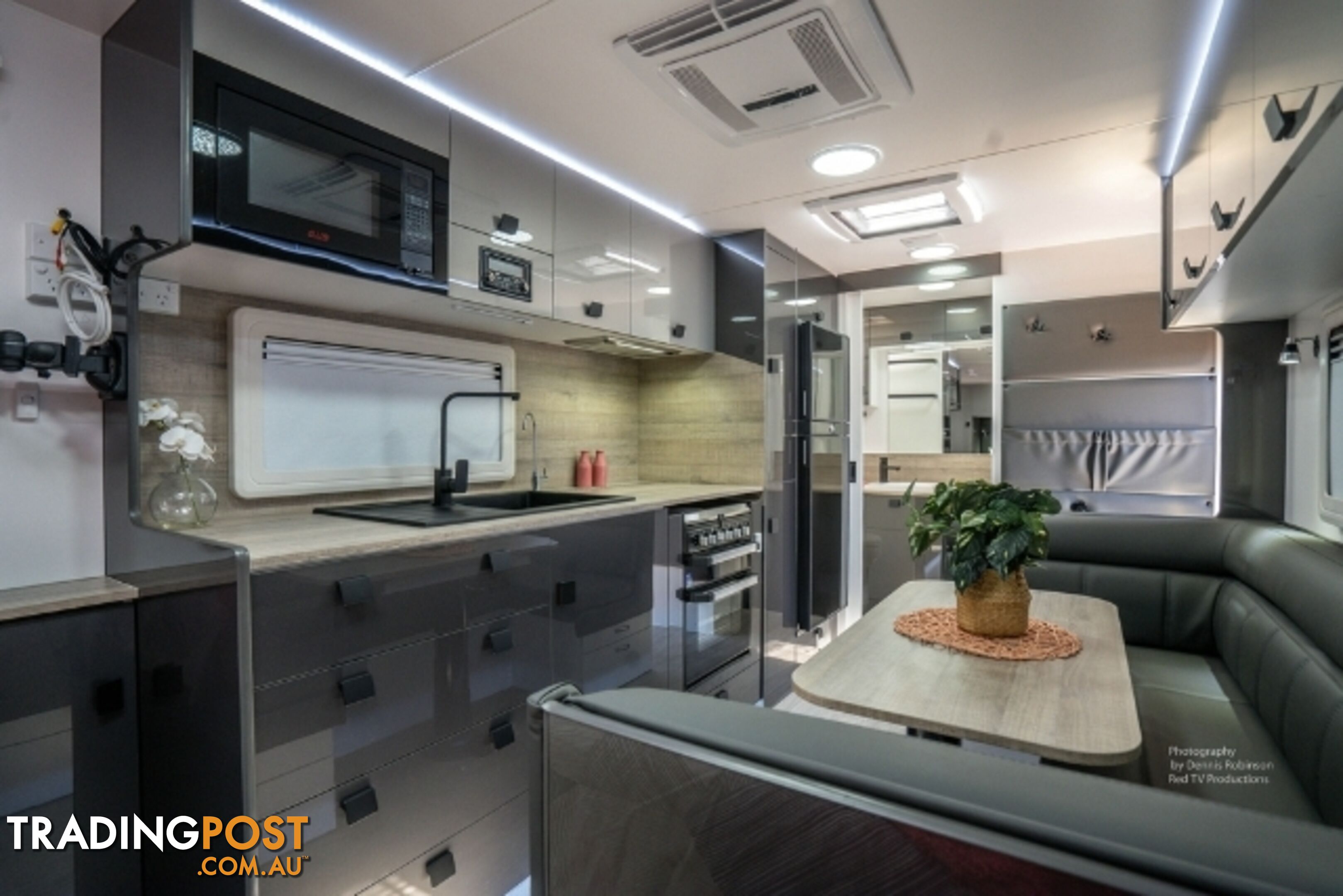 2023 CONCEPT RS206 CLUB LOUNGE CARAVAN