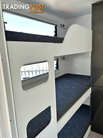 2023 NEWLANDS LUXE AAP SEMI O/R 675 3 B CLUB CARAVAN