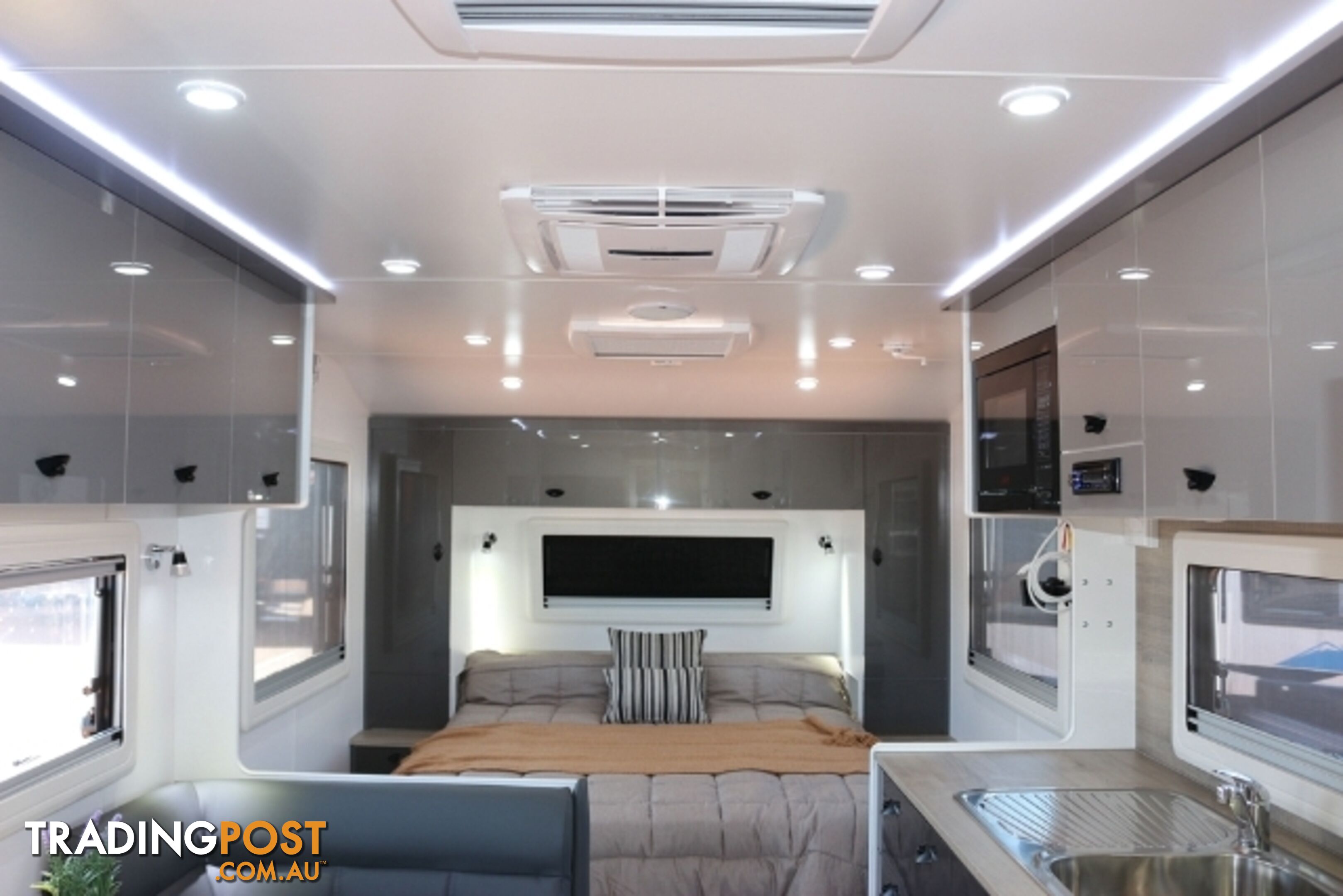 2023 NEWLANDS LUXE 628 AAP COMPOSITE CARAVAN