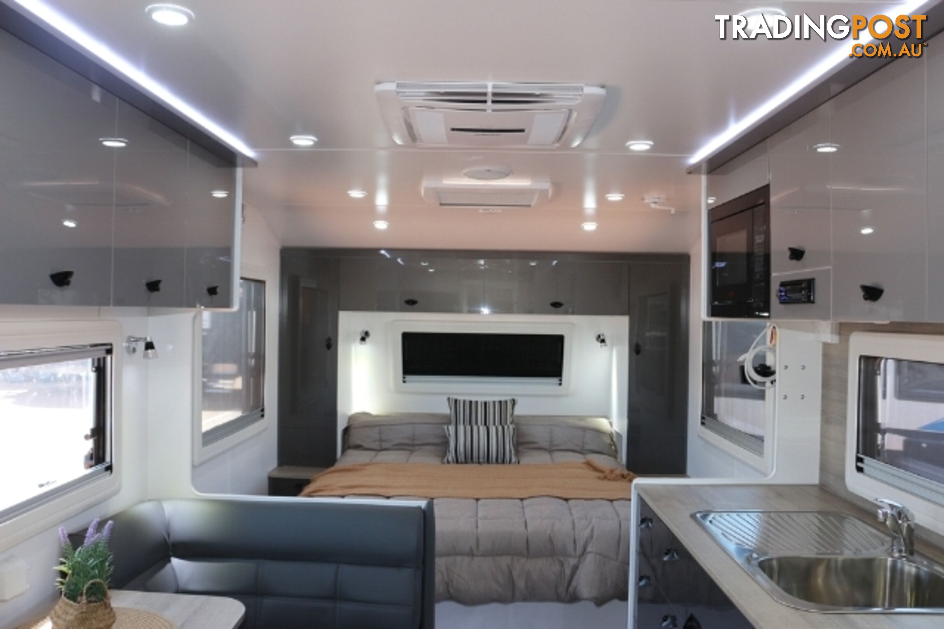 2023 NEWLANDS LUXE 628 AAP COMPOSITE CARAVAN