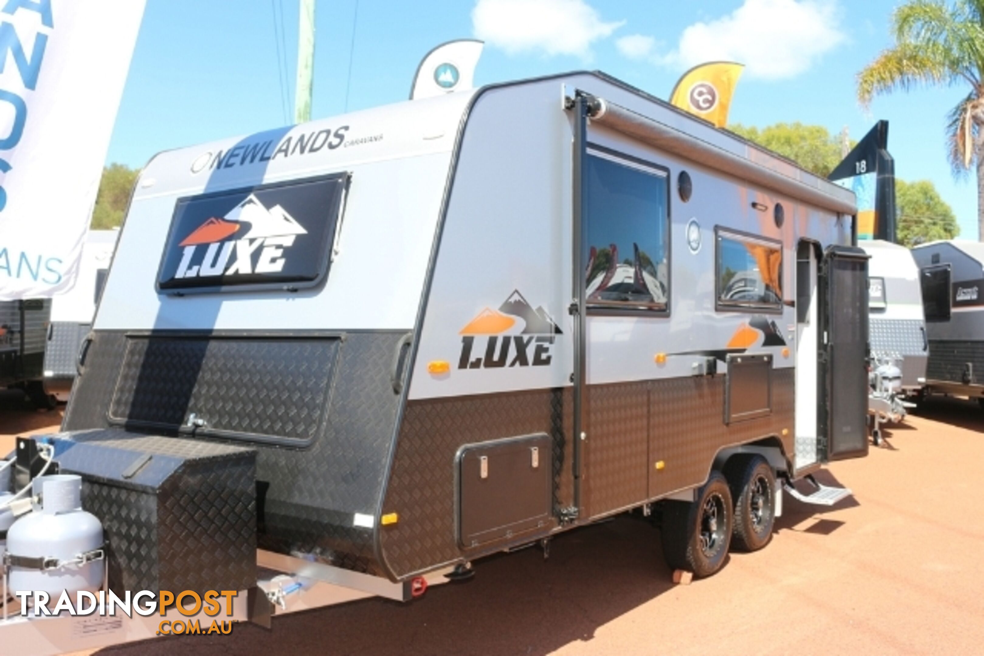 2023 NEWLANDS LUXE 628 AAP COMPOSITE CARAVAN