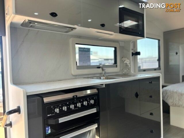 2024 NEWLANDS LUXE 600 CAFE CARAVAN