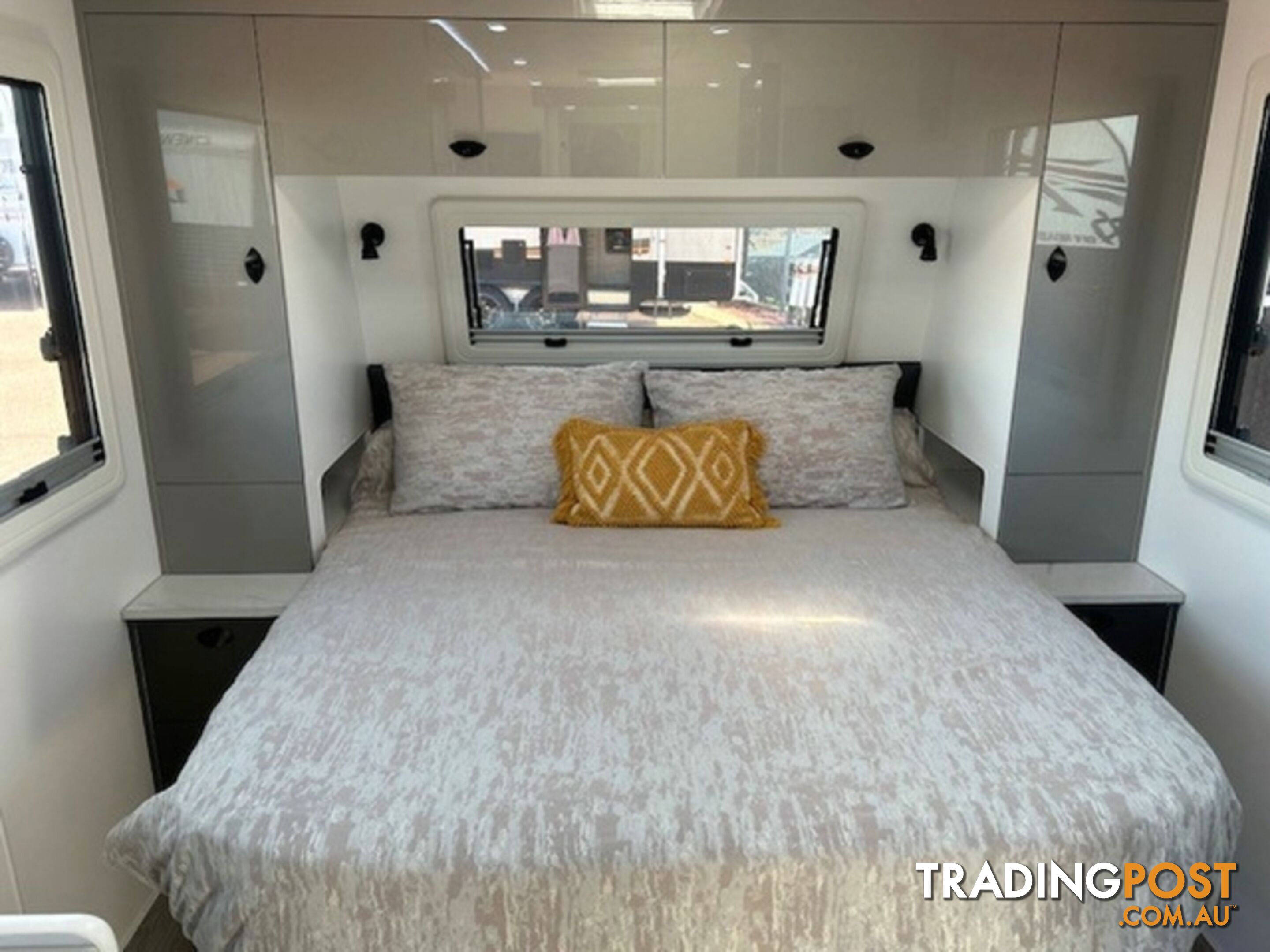 2024 NEWLANDS LUXE 600 CAFE CARAVAN