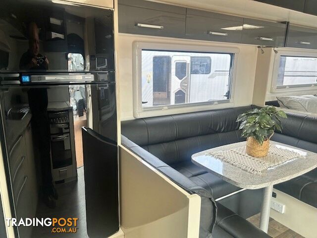 2017 COROMAL PRINCETON 735 DOUBLE SLIDE-OUT SLIDE-ON CAMPER