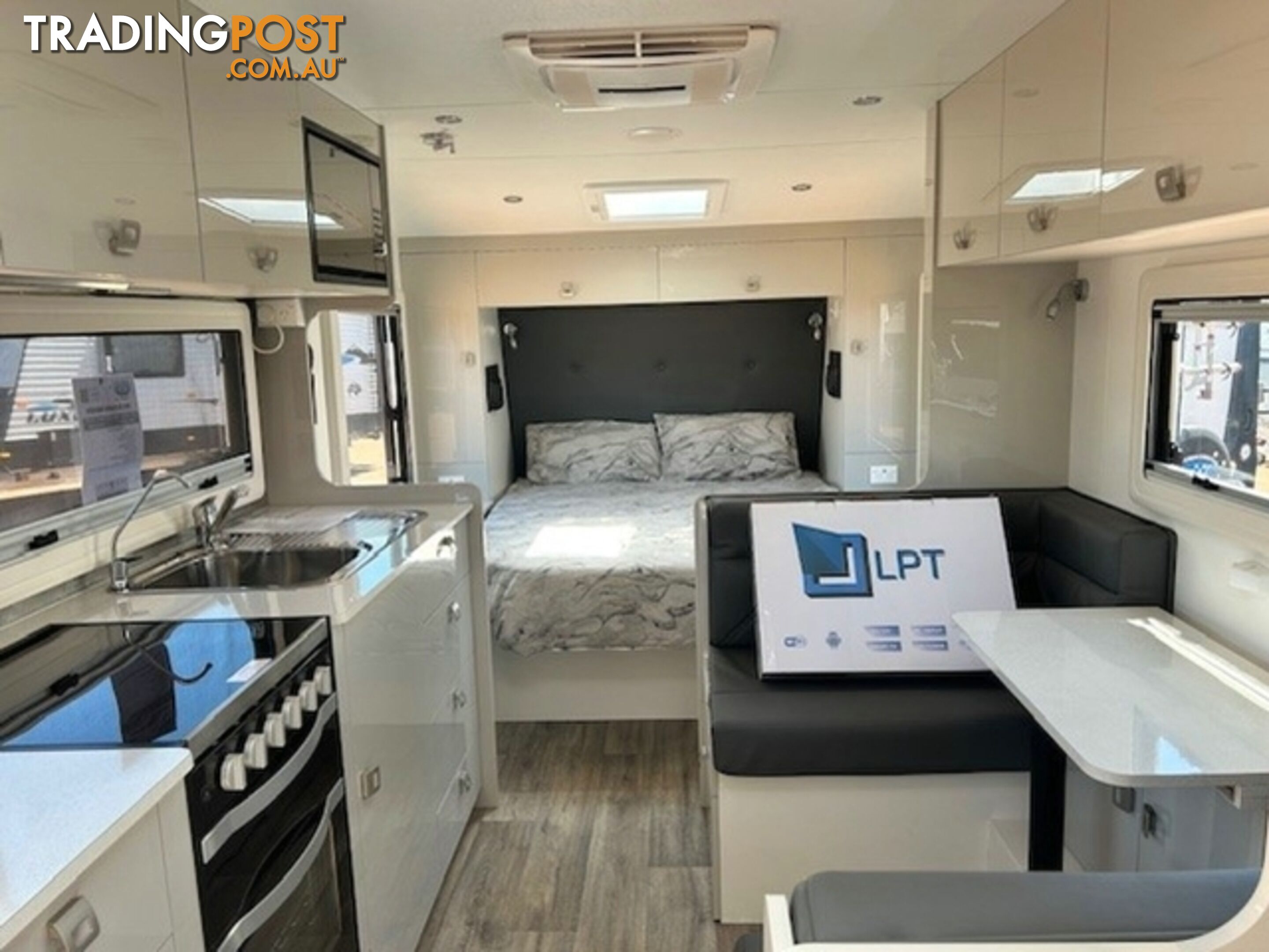 2021 JB DREAMLINE 20'6 CARAVAN