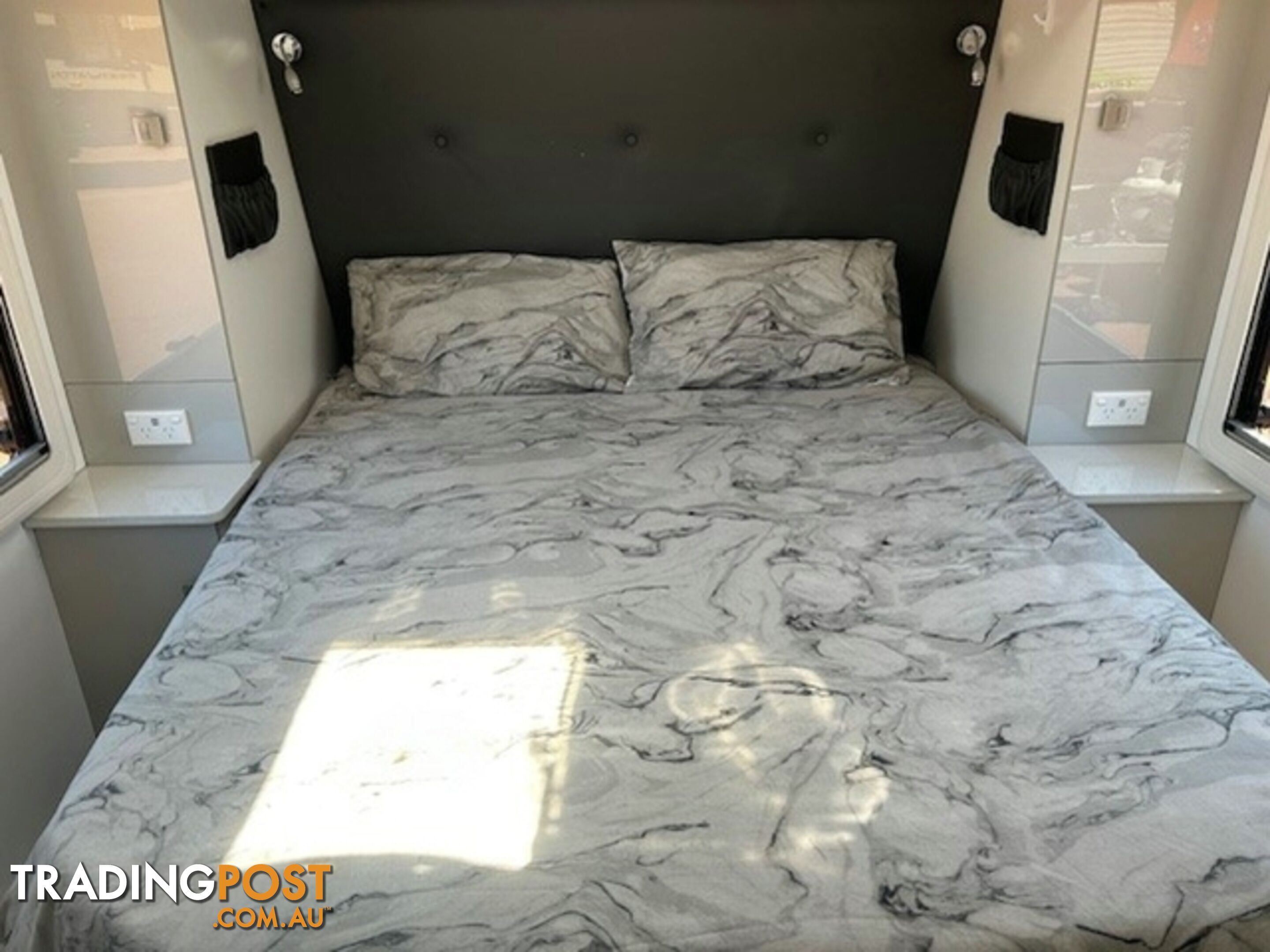 2021 JB DREAMLINE 20'6 CARAVAN