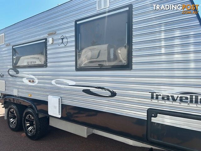 2013 TRAVELLER UTOPIA 22' CARAVAN SEMI OFF ROA 