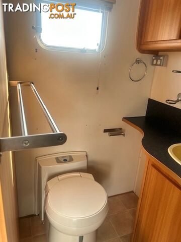 2010 COROMAL LIFESTYLE XC 635 CARAVAN