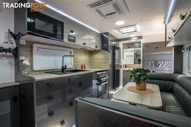 2023 CONCEPT RS206 CLUB LOUNGE CARAVAN