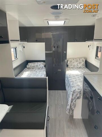 2024 VISCOUNT V2.2 SINGLE BEDS CARAVAN