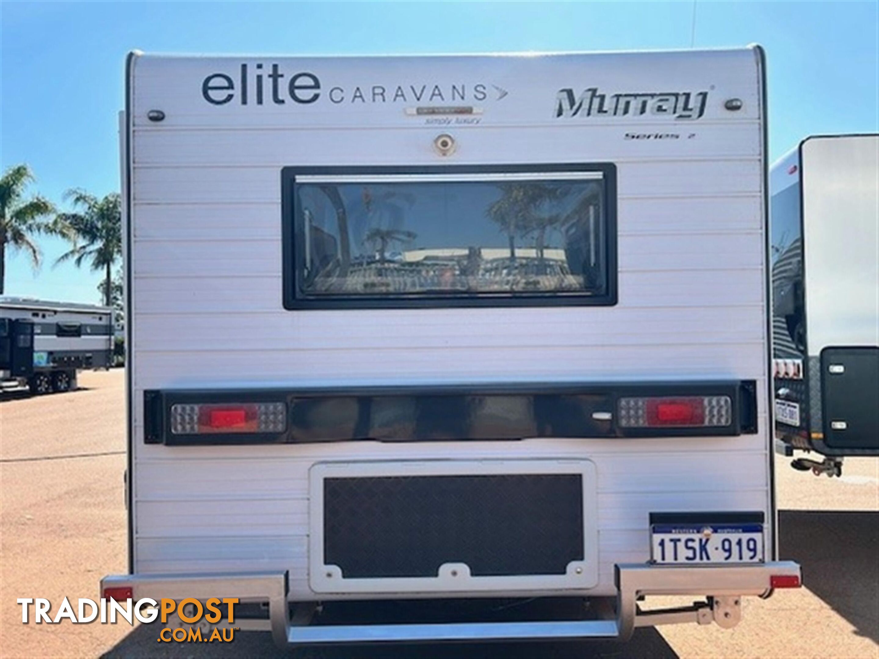 2017 MURRAY ELITE CENTRE ENSUITE CARAVAN