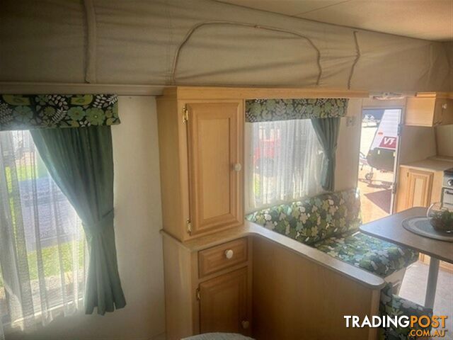 2003 COROMAL EXCEL 505 DOUBLE BED CARAVAN