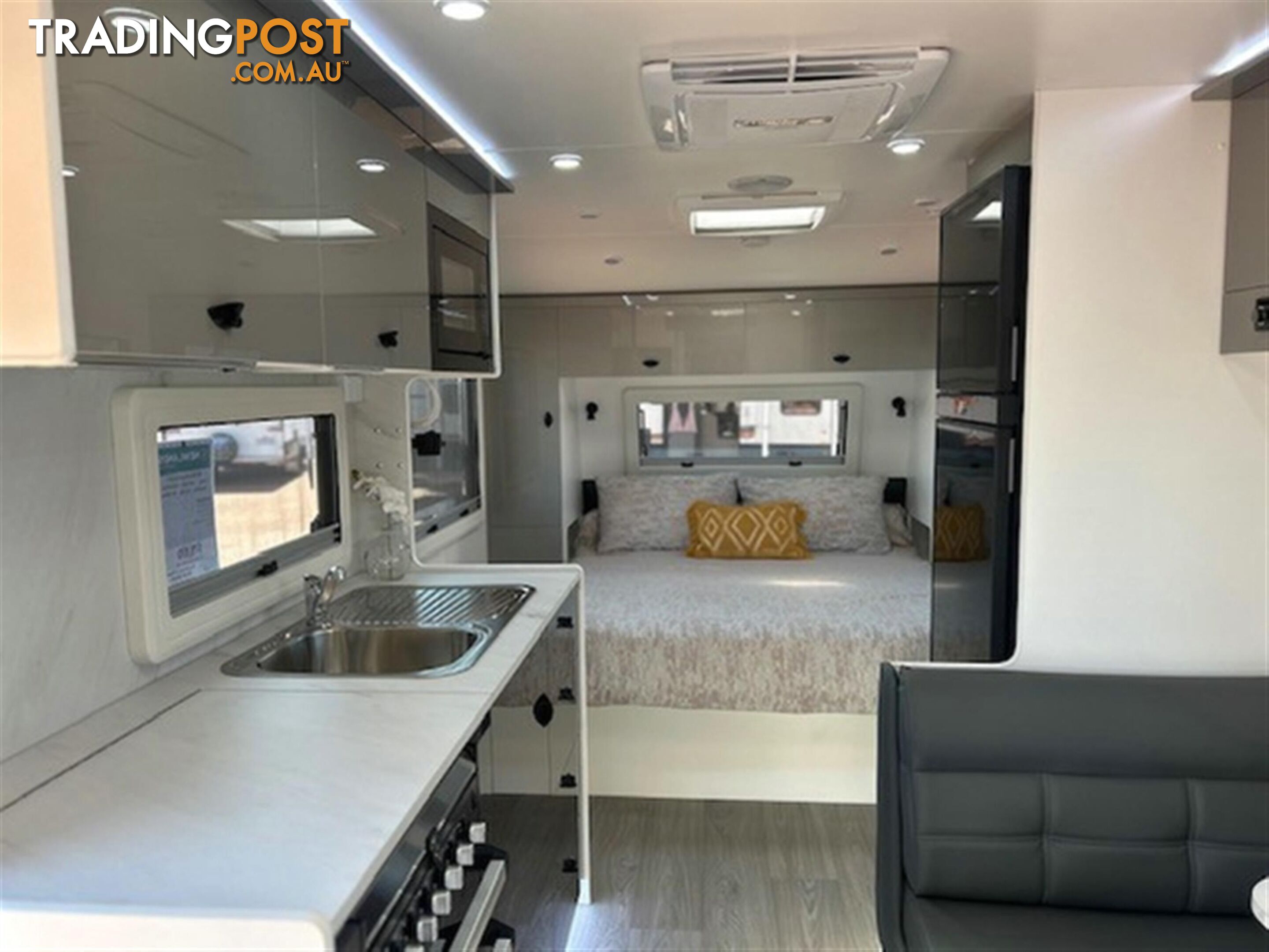 2024 NEWLANDS LUXE 600 CAFE CARAVAN