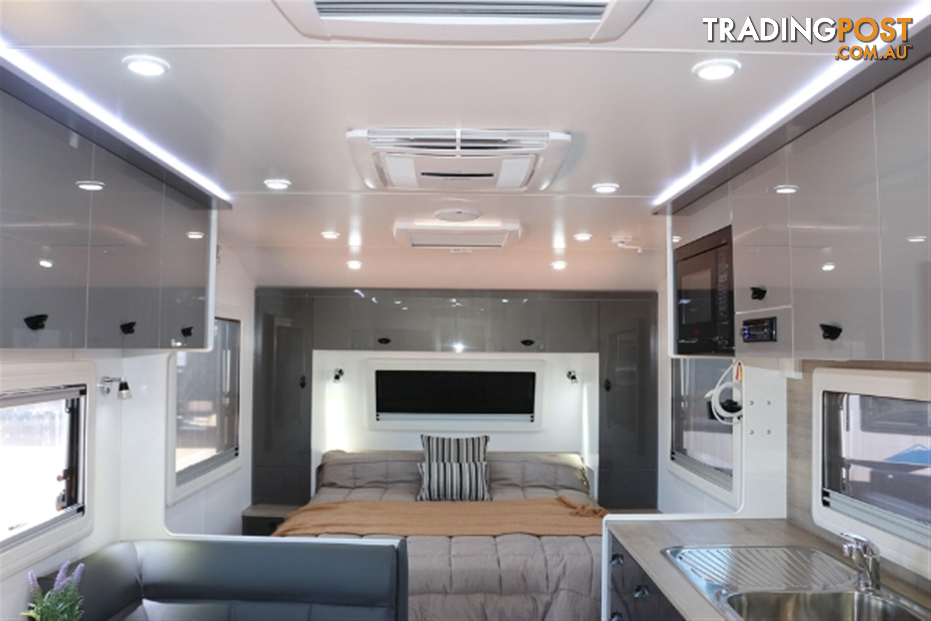 2023 NEWLANDS LUXE 628 AAP COMPOSITE CARAVAN