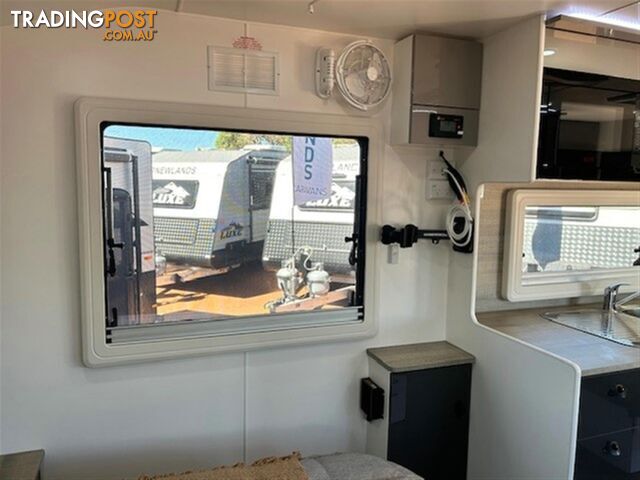 2023 NEWLANDS LUXE 628 AAP COMPOSITE CARAVAN