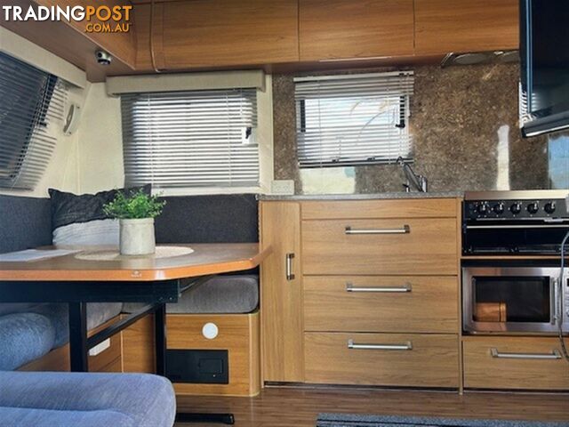 2011 JAYCO STERLING SLIDEOUT 21.63.3 SLIDE-ON CAMPER