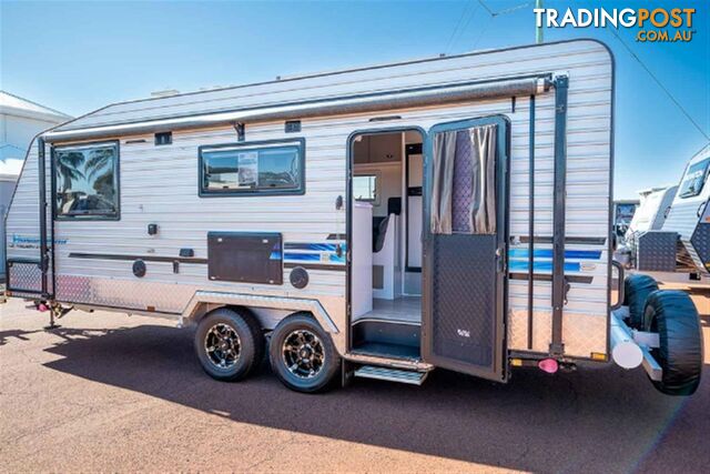 WONDERLAND TRIUMPH CARAVAN 